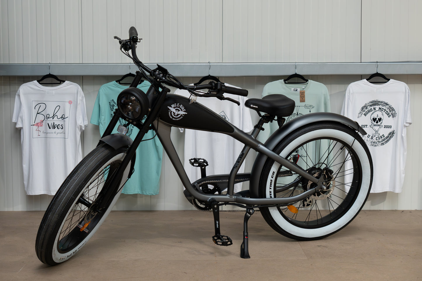 MAX E-Coffeecruiser silber/schwarz