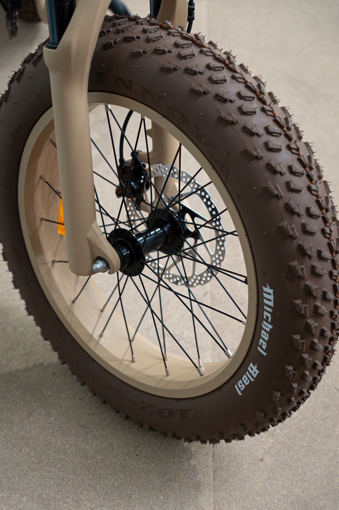 MB OUTSIDER S PRO